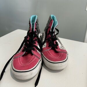 Vans Women’s High-Top Sneakers - Pink and Black